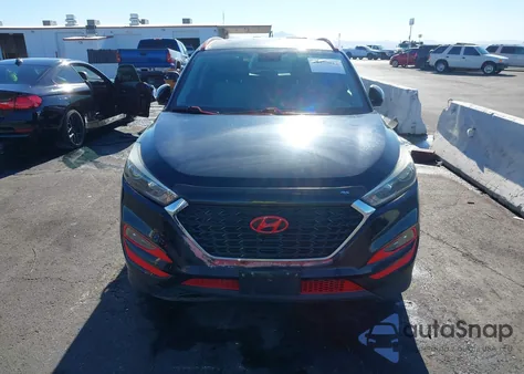 2017 Hyundai Tucson Se из США, поврежденный, VIN KM8J33A44HU446554
